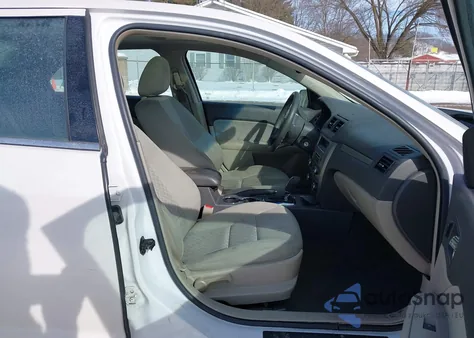 2010 Ford Fusion Se from USA, damaged, VIN 3FAHP0HA1AR337974